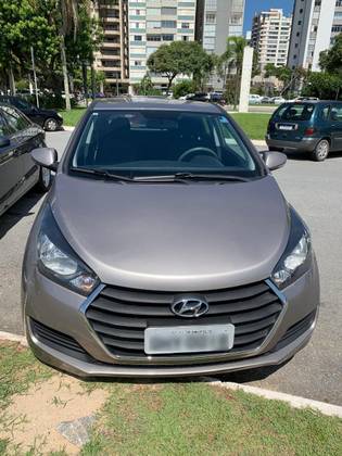 HYUNDAI HB20 1.6 COMFORT PLUS 16V FLEX 4P AUTOMÁTICO
